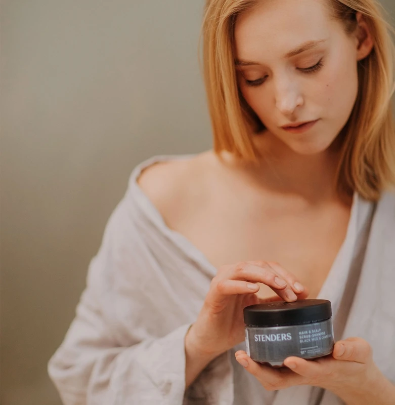 STENDERS Black Mud & Charcoal 3 STENDERS Black Mud & Charcoal – Image 3